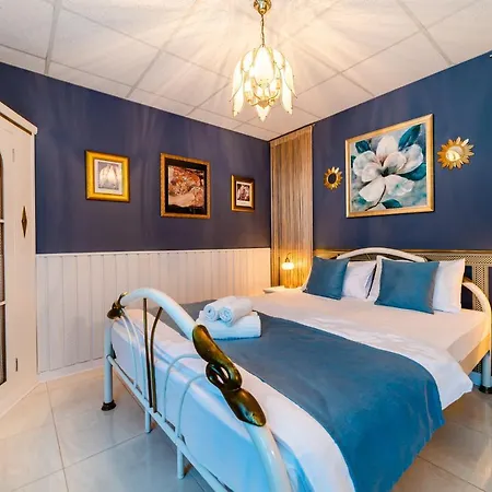 Plexus By Don ゲストハウス エフォリエ・スド