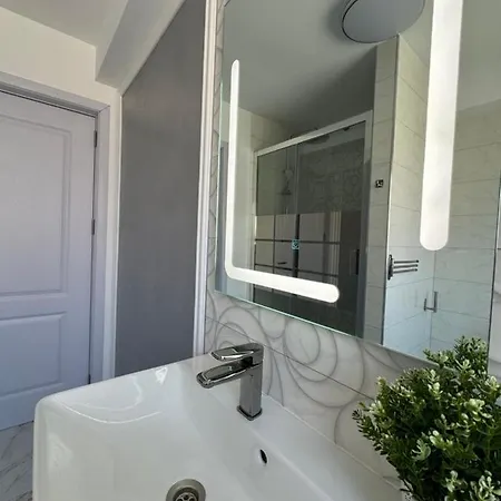 ゲストハウス Plexus By Don 3*