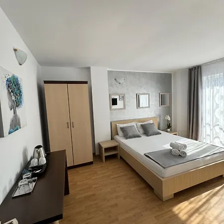 Plexus By Don 3* エフォリエ・スド